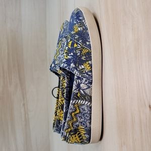 Toms Slip On Women's Size 8.5 Yellow Blue Shoes